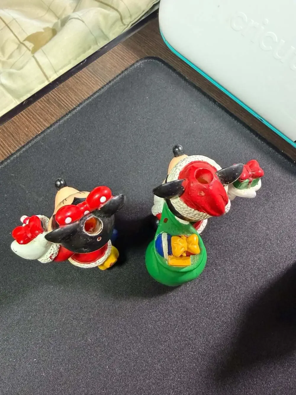 Vintage 1998 Disney Mickey and Minnie Mouse Rubber Christmas Light Covers